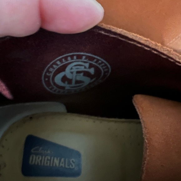 Clark’s Tan Leather Desert Boots - Picture 5 of 7